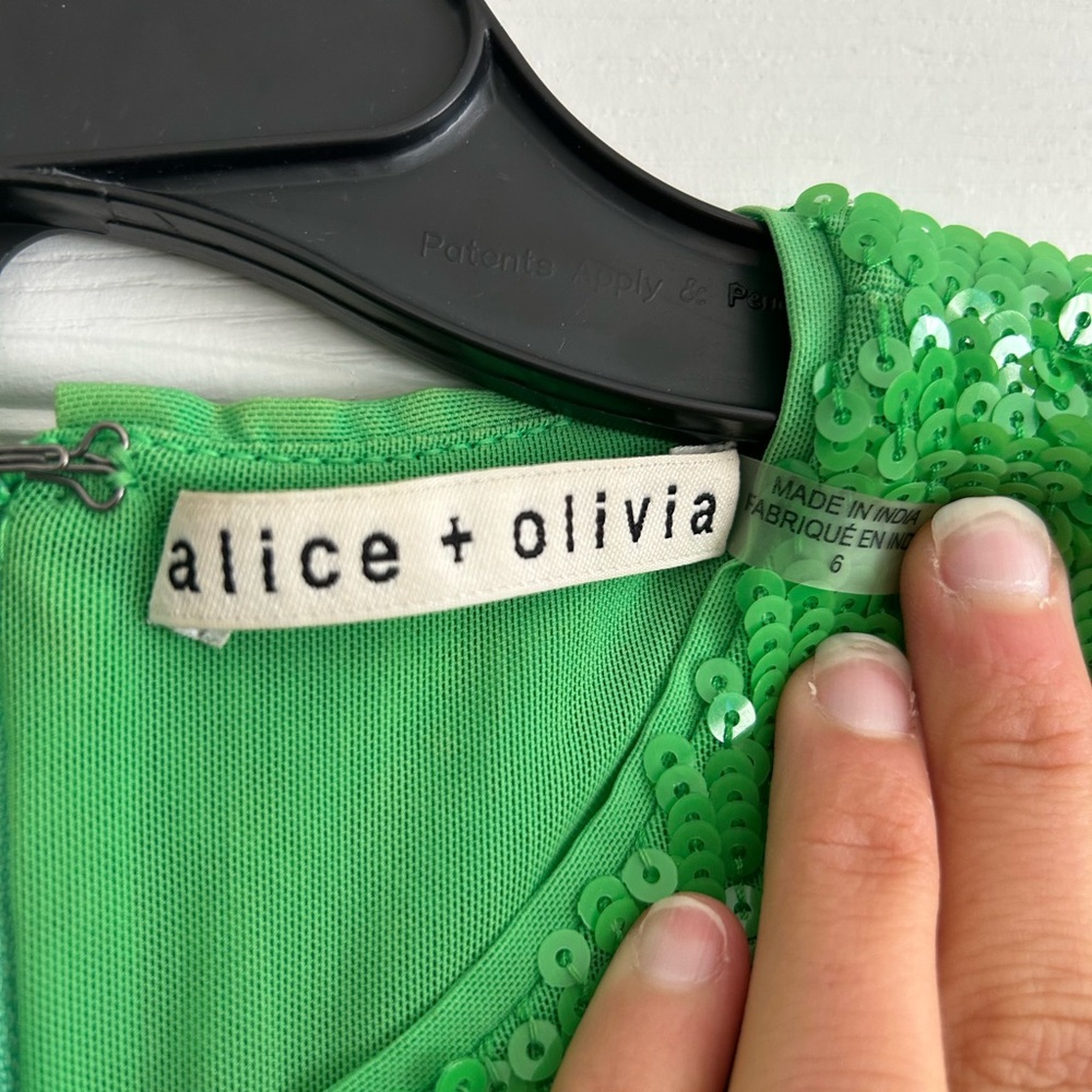 Alice + Olivia Emerald Green Sequin Sleeveless Shift Dress - Picture 2 of 3